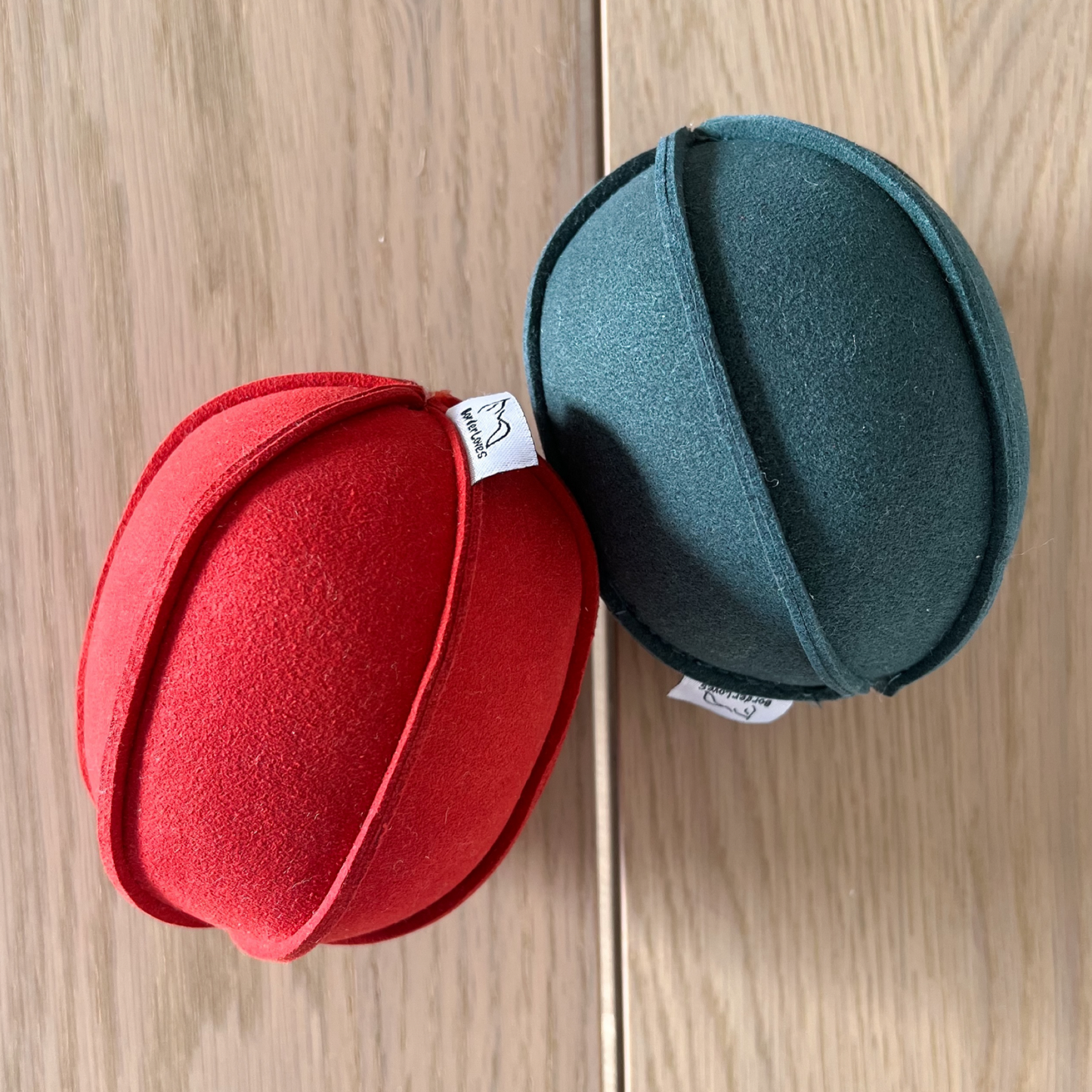 red and green ball together