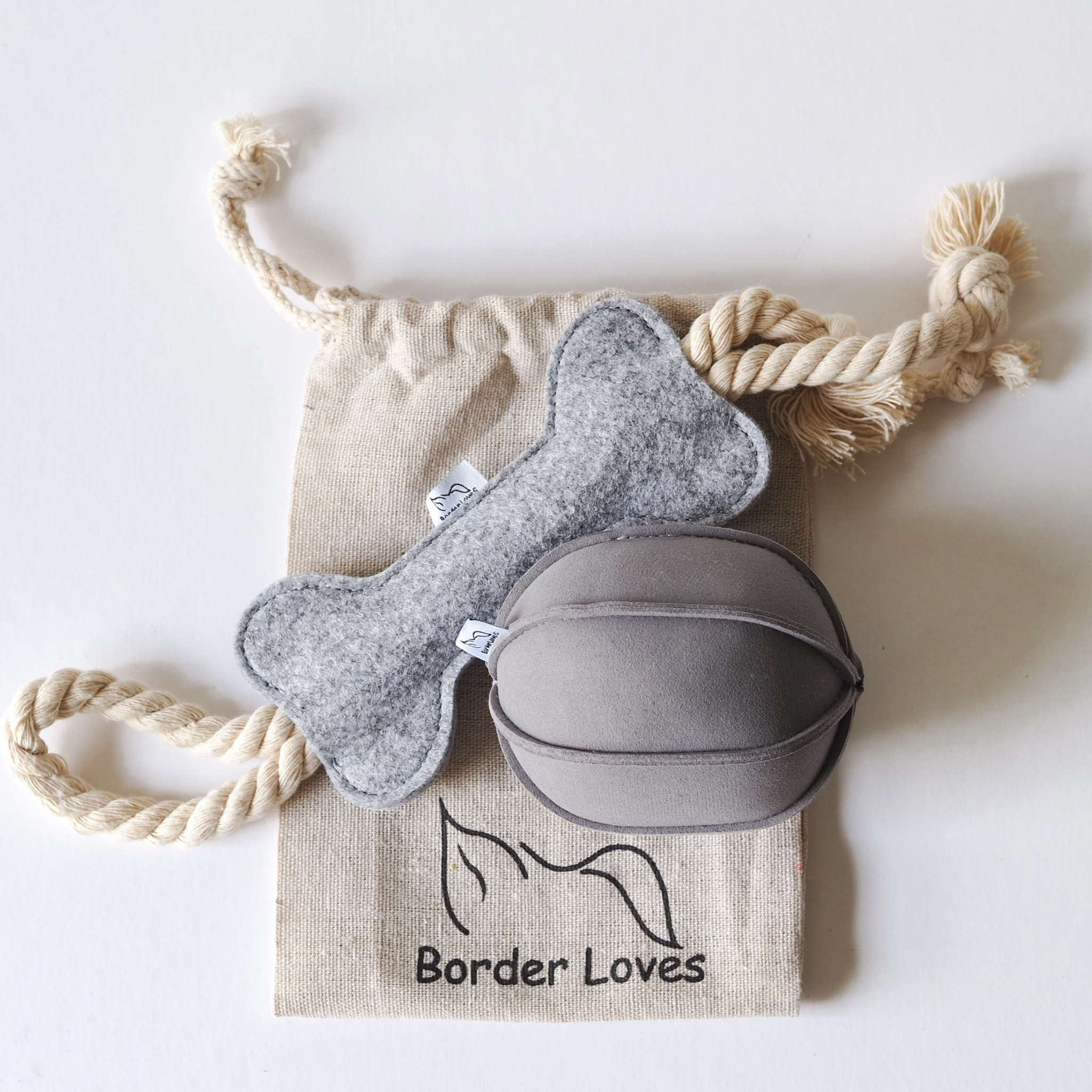 Suede Indoor Play Ball and Felt Rope Dog Toys with Cotton Gift Bag