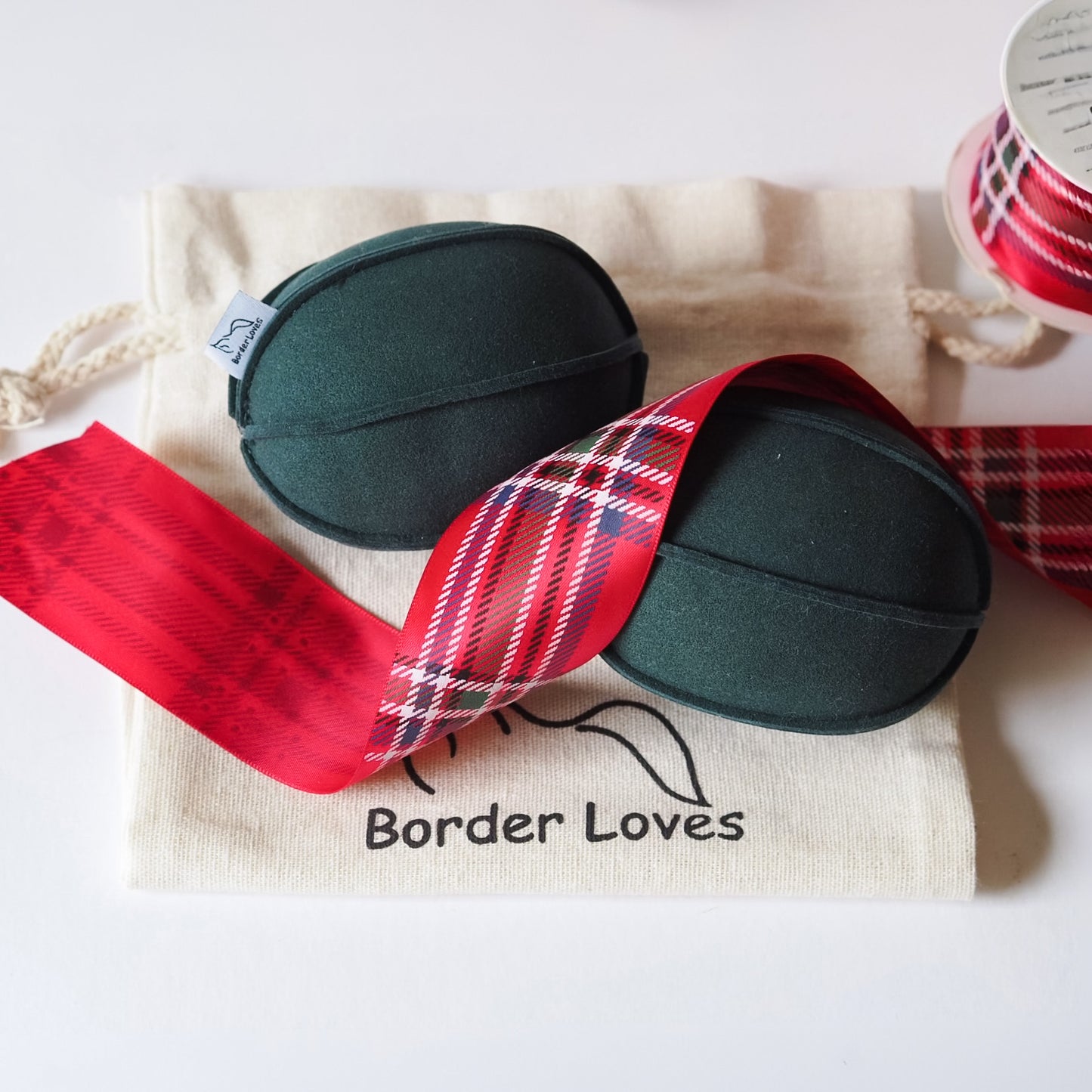 Festive Suede Play Ball Set