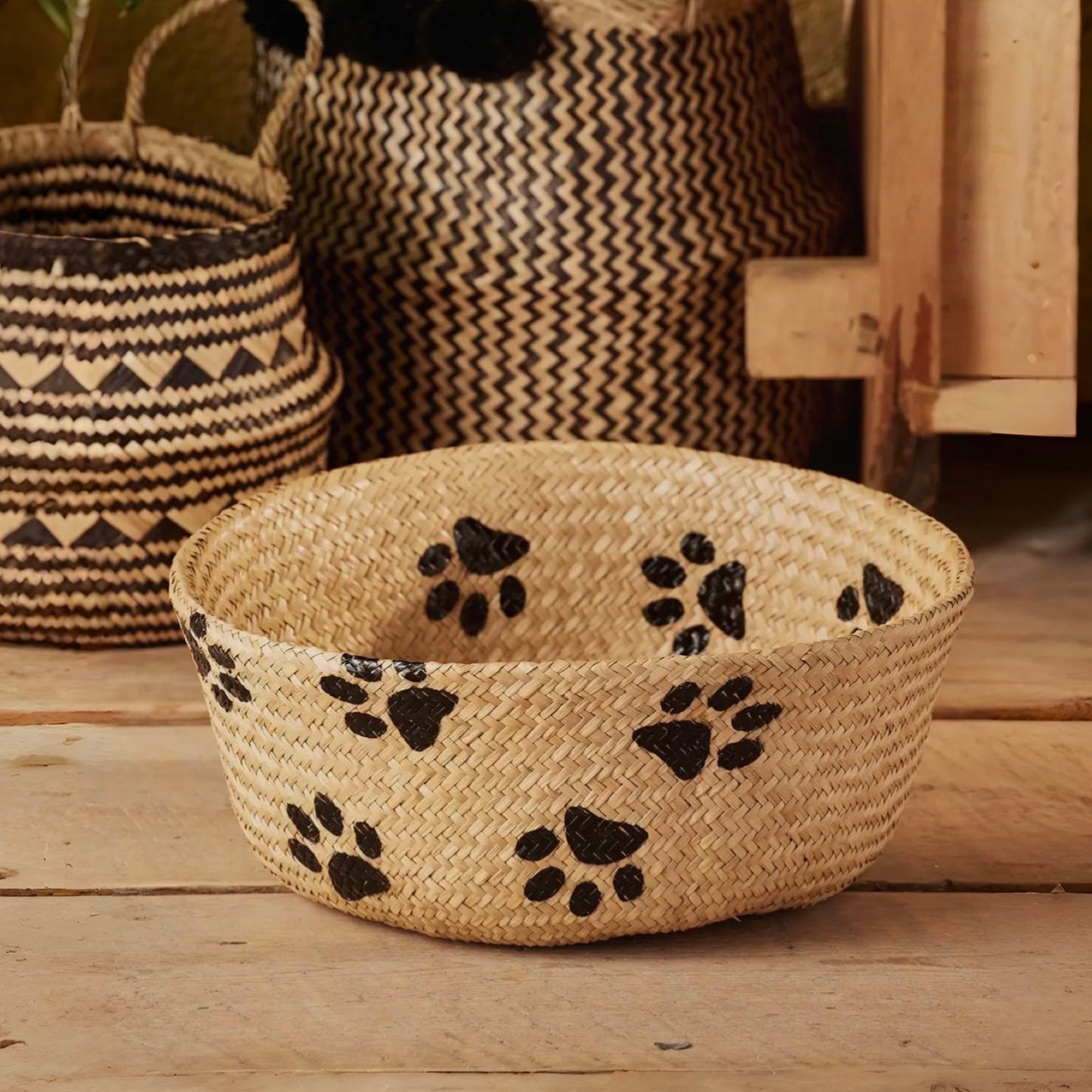 Paw Print Seagrass Dog Basket