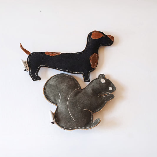 ‘Olive’ and ‘Dudley’ Squeaky Squirrel and Dachshund